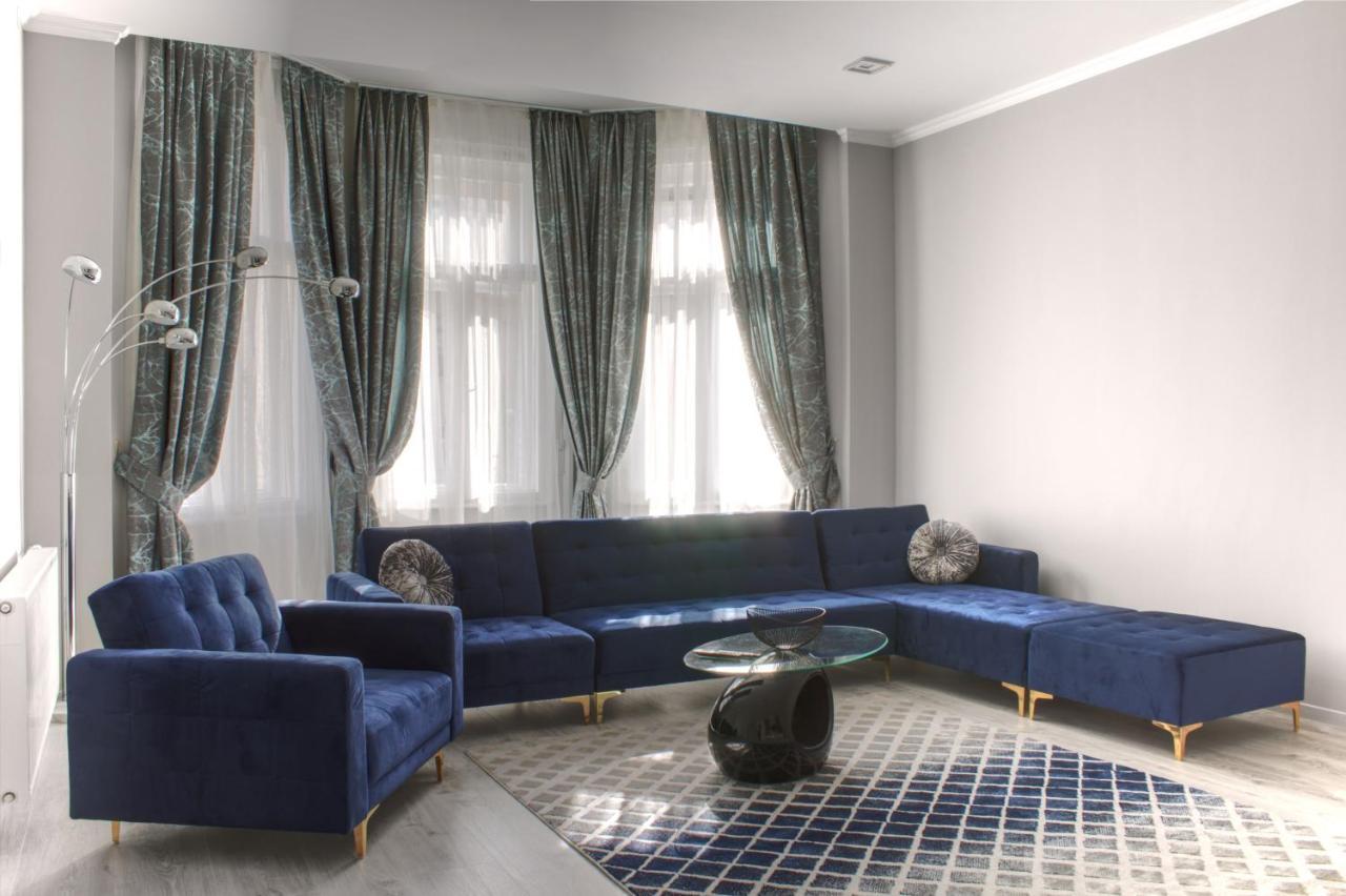 La Roberta Apartment บูดาเปสต์ ภายนอก รูปภาพ