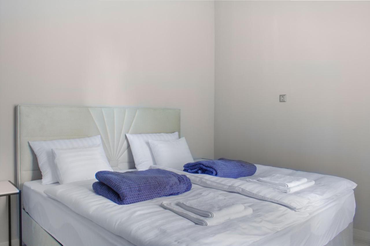La Roberta Apartment บูดาเปสต์ ภายนอก รูปภาพ